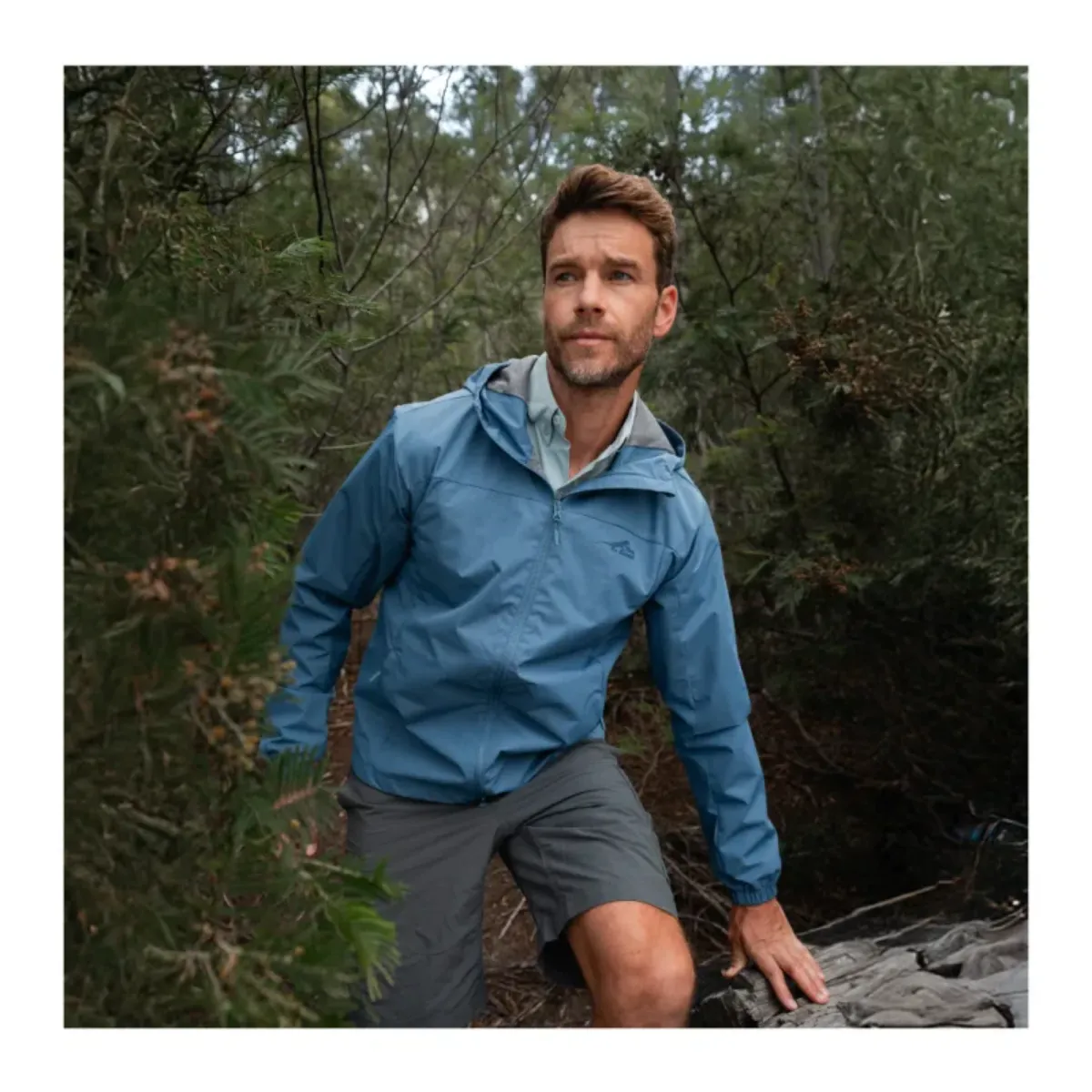 FIRST ASCENT HYDROLITE MENS RAIN JACKET - Image 4