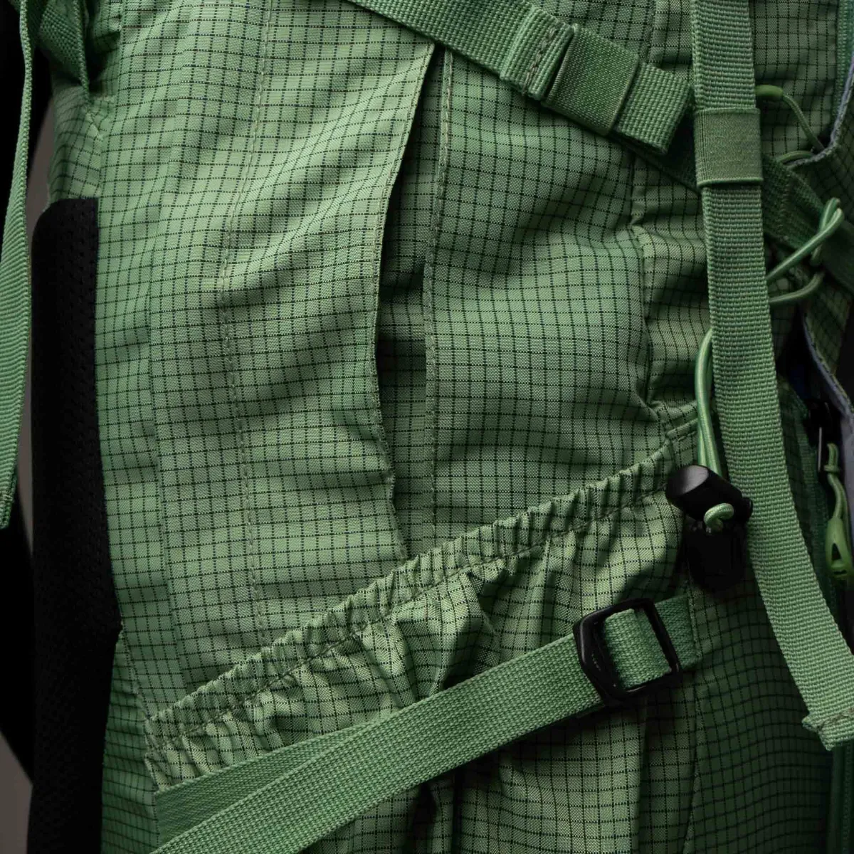 FIRST ASCENT MERCURY 65L LIGHTWEIGHT HIKING BACKPACK - Image 13